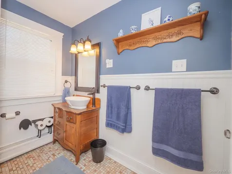 11 Kessler Drive Hyde Park NY 12538