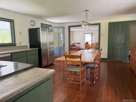 286 Manor Rock Road Craryville NY 12521