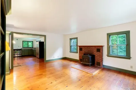 286 Manor Rock Road Craryville NY 12521