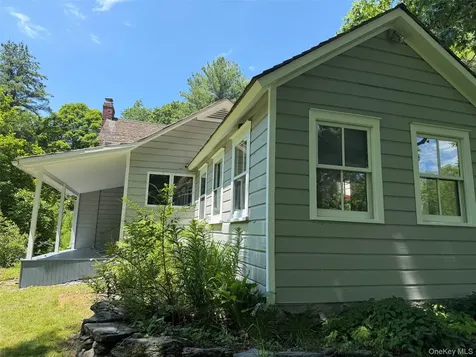 286 Manor Rock Road Craryville NY 12521