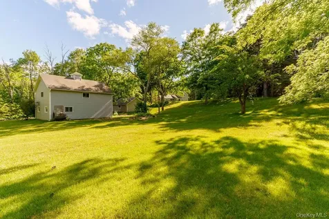 286 Manor Rock Road Craryville NY 12521