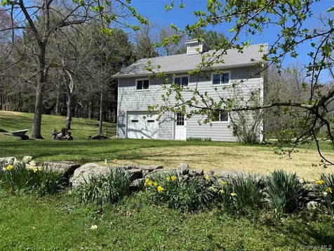 286 Manor Rock Road Craryville NY 12521