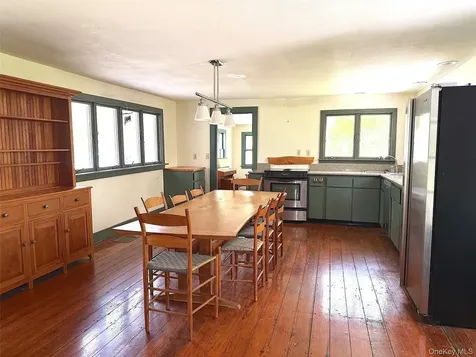 286 Manor Rock Road Craryville NY 12521