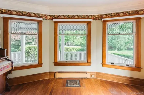 54 Linderman Avenue Kingston NY 12401