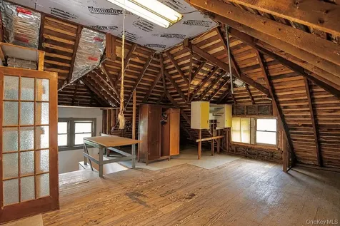54 Linderman Avenue Kingston NY 12401