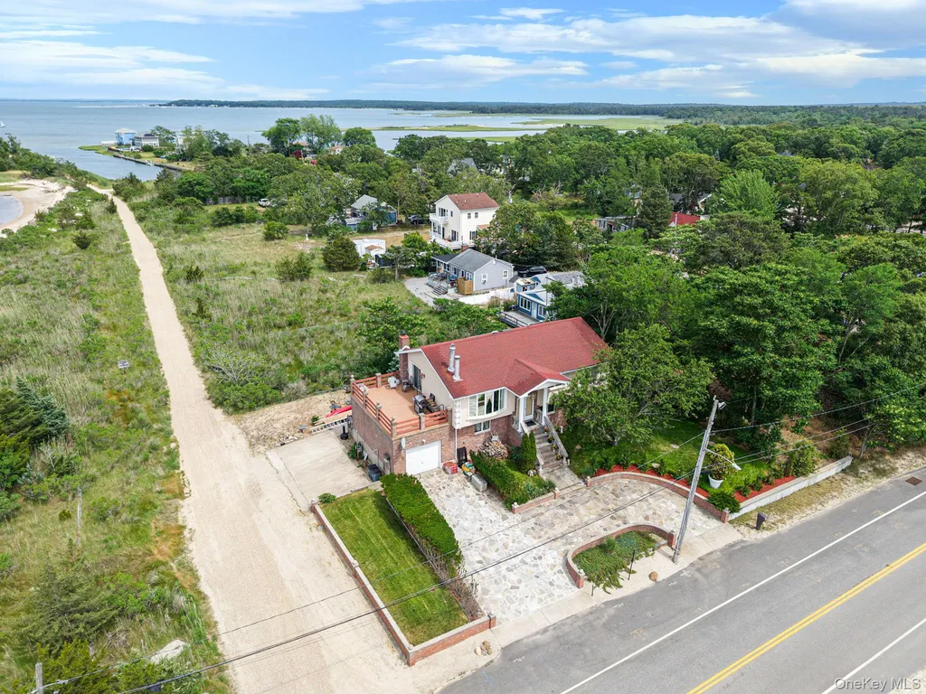 296 Longneck Boulevard Flanders NY 11901