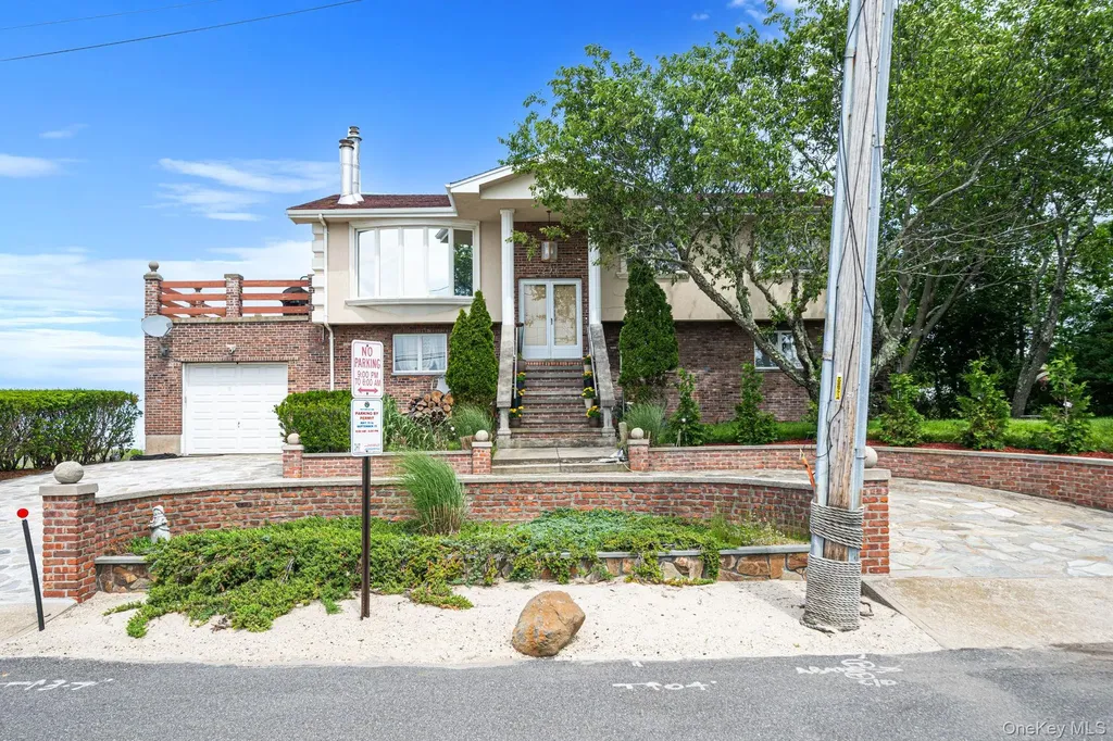 296 Longneck Boulevard Flanders NY 11901