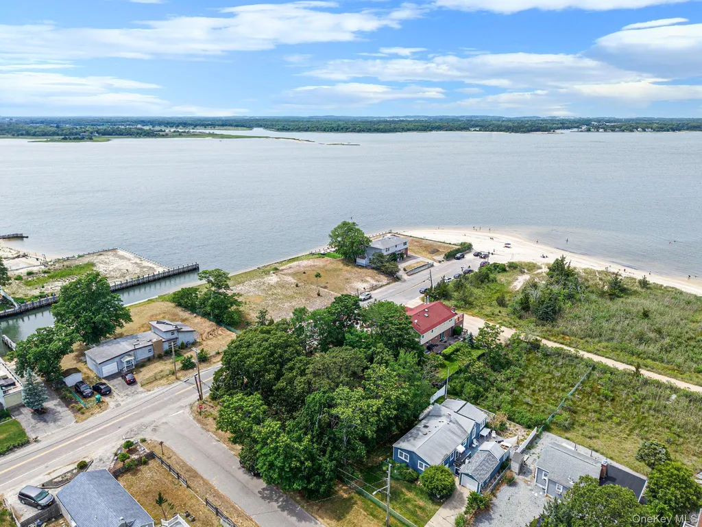 296 Longneck Boulevard Flanders NY 11901