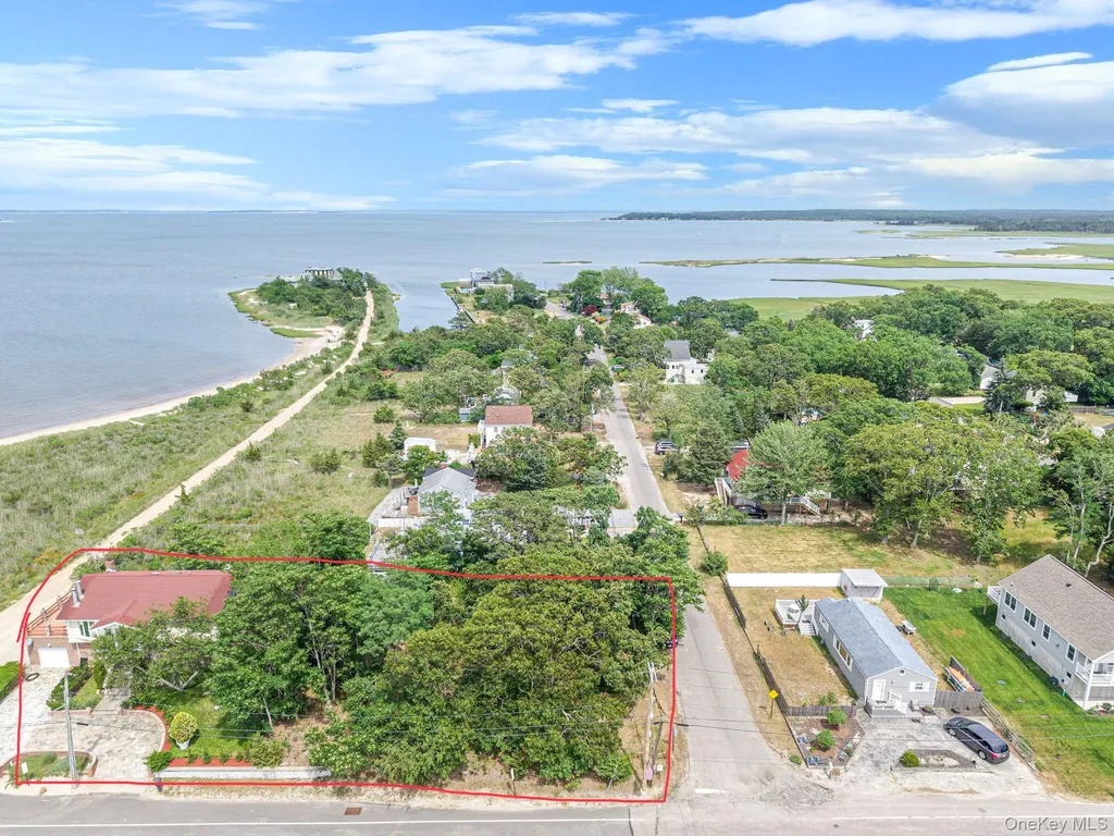 296 Longneck Boulevard Flanders NY 11901