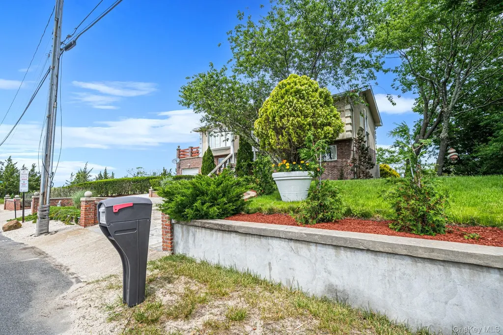 296 Longneck Boulevard Flanders NY 11901