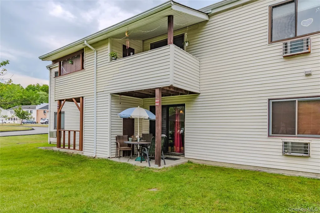 34 Scarborough Lane Wappingers Falls NY 12590
