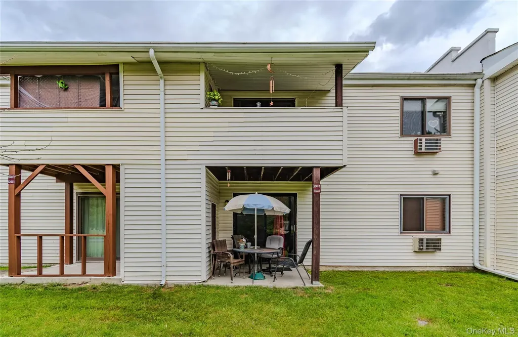 34 Scarborough Lane Wappingers Falls NY 12590