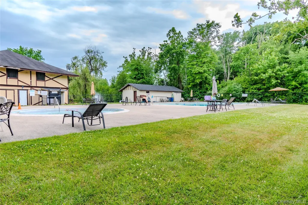 34 Scarborough Lane Wappingers Falls NY 12590