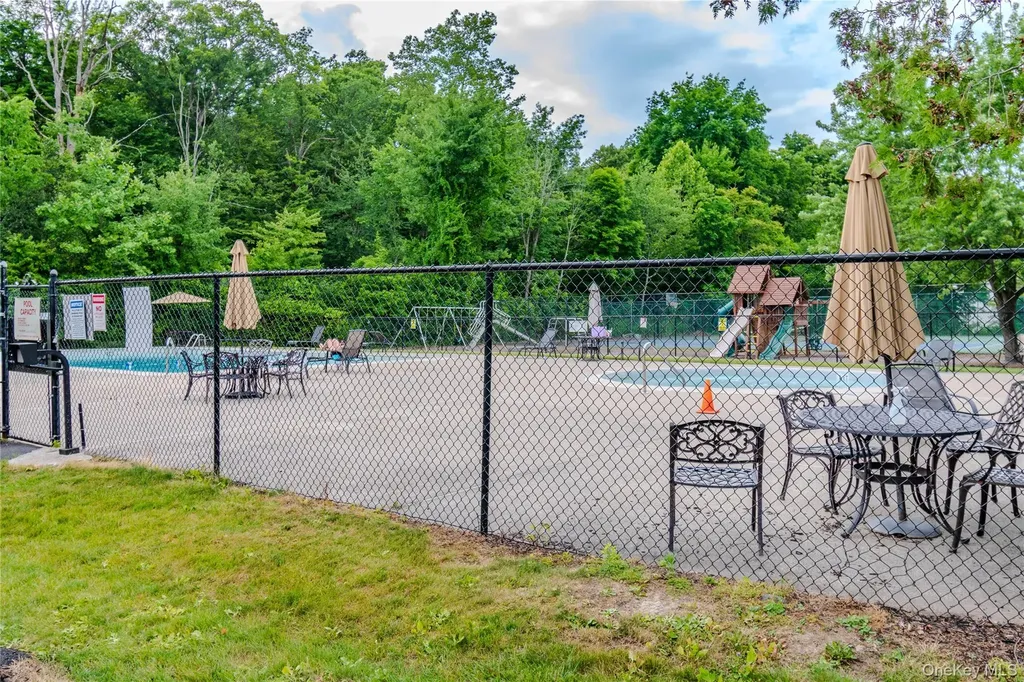 34 Scarborough Lane Wappingers Falls NY 12590