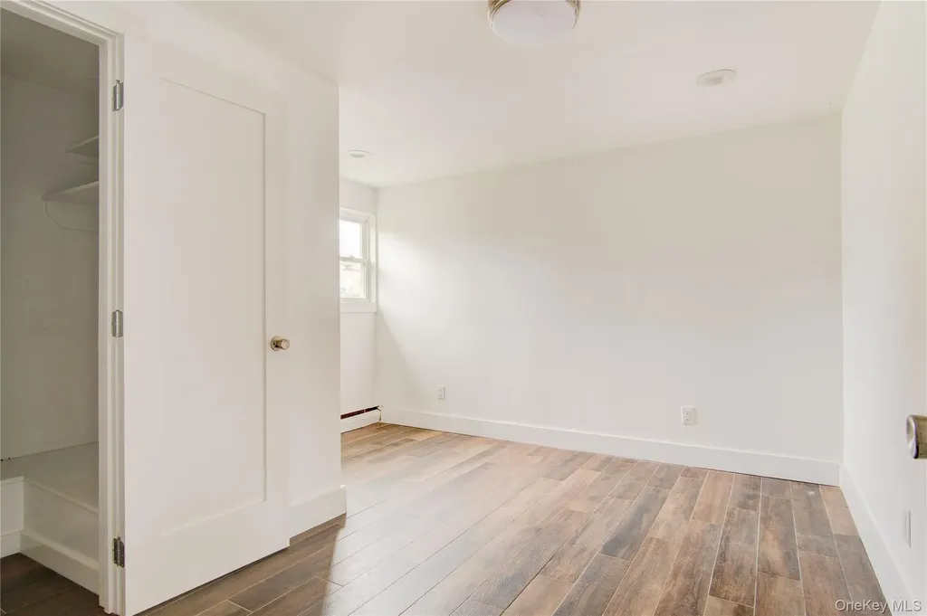 867 Bryant Street Woodmere NY 11598
