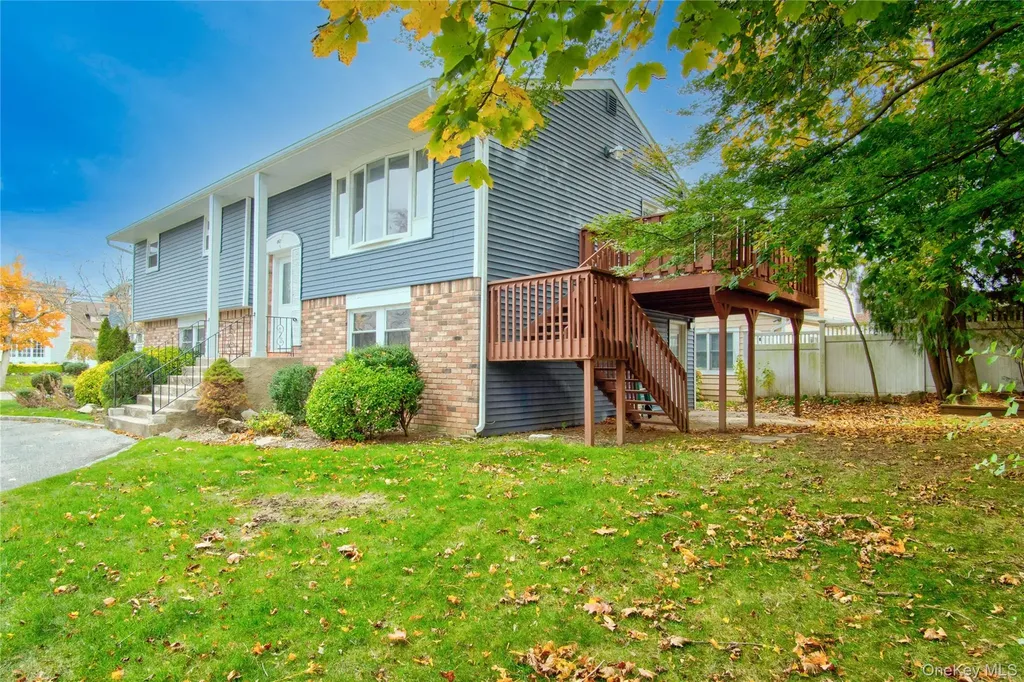 867 Bryant Street Woodmere NY 11598
