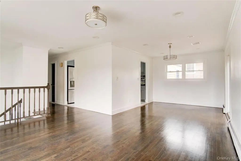 867 Bryant Street Woodmere NY 11598