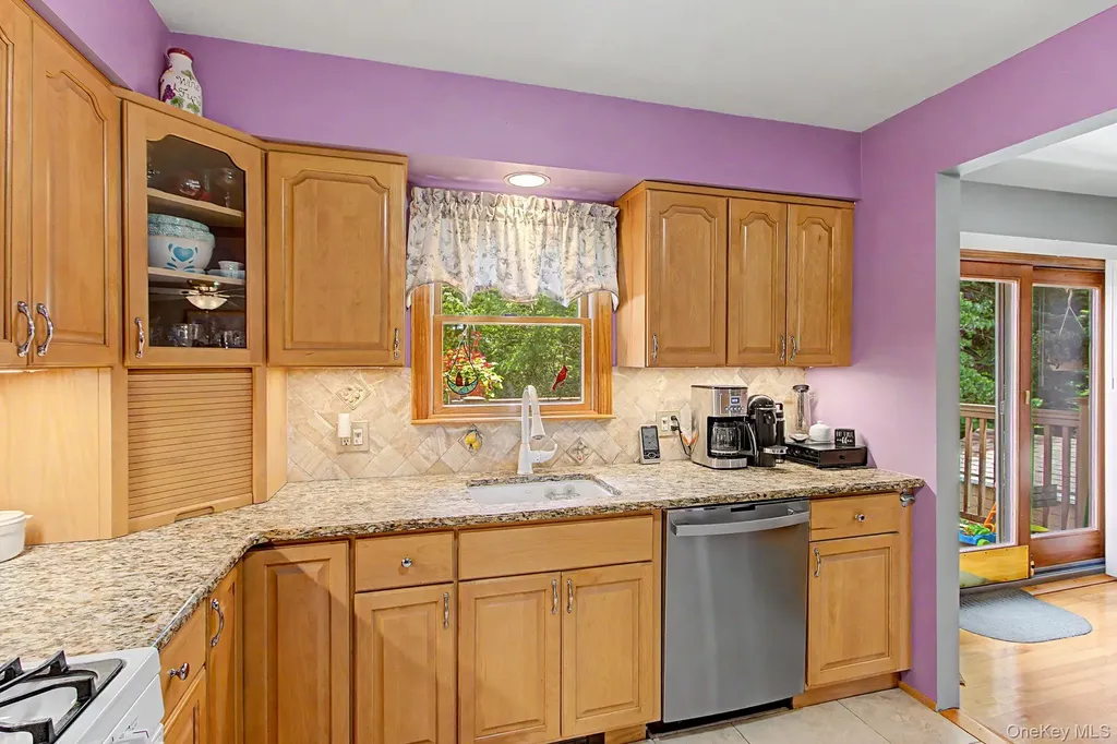 3 Van Wardt Place Tappan NY 10983