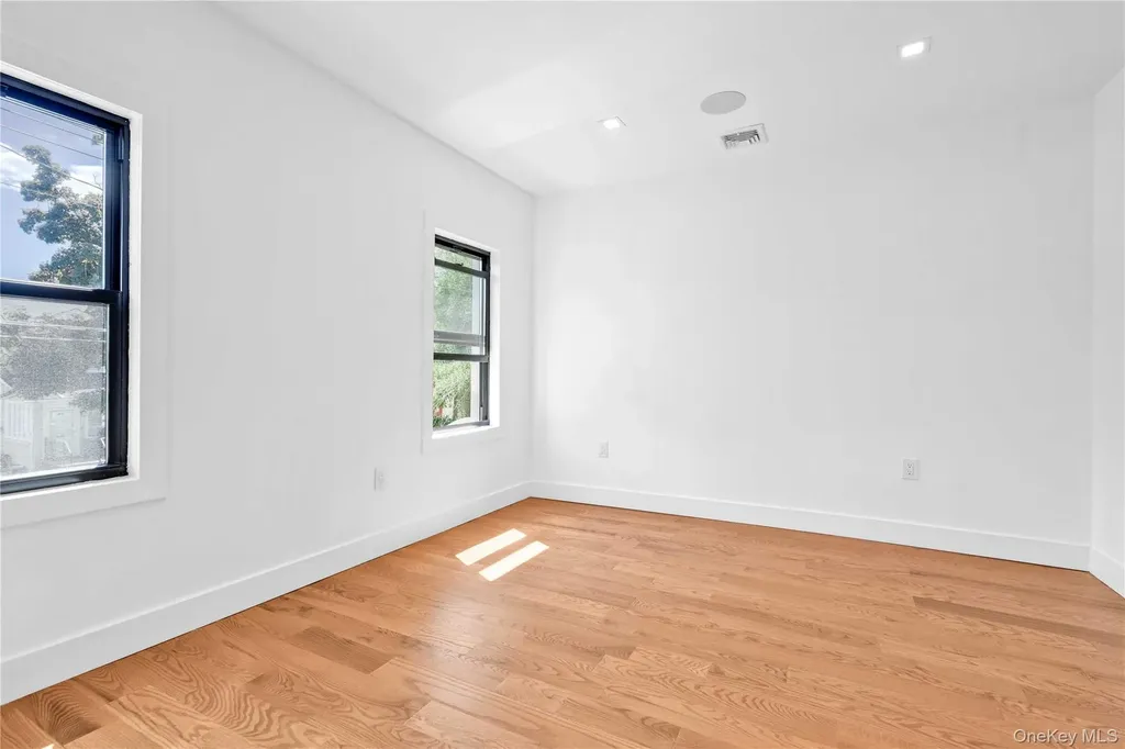 1050 E 31st Street Brooklyn NY 11210