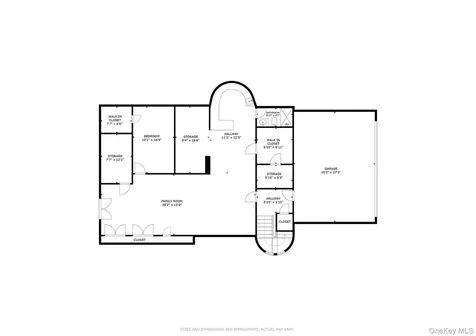2 Greenwood Lane Woodbury NY 11797