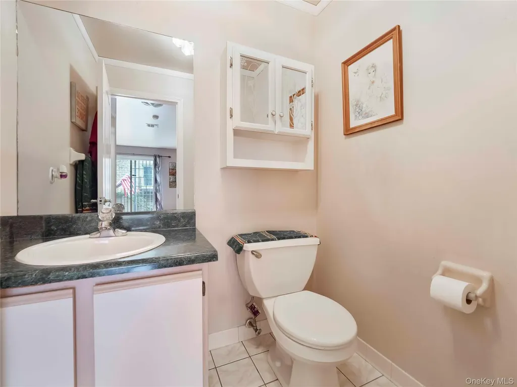 26 Klint Court Nanuet NY 10954