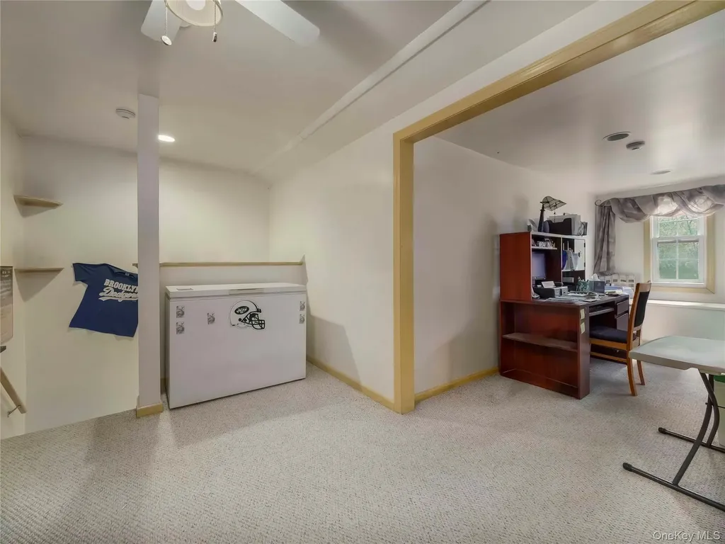 26 Klint Court Nanuet NY 10954