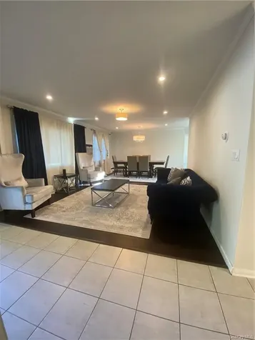 2 Larch Court West Nyack NY 10994