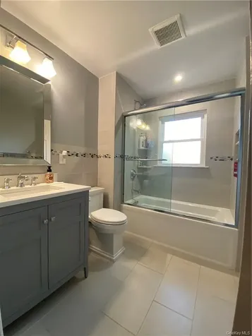 2 Larch Court West Nyack NY 10994
