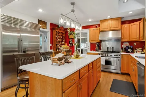 934 Peekskill Hollow Road Carmel NY 10579