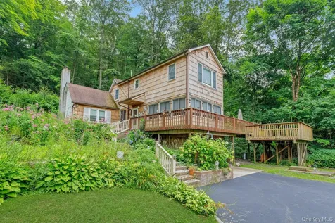 934 Peekskill Hollow Road Carmel NY 10579