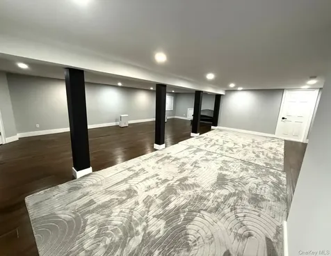 28 Northern Parkway E Plainview NY 11803