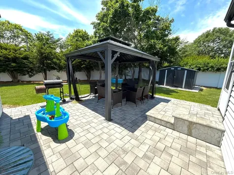 28 Northern Parkway E Plainview NY 11803