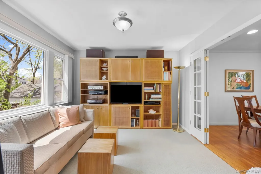 52 Wendt Avenue Larchmont NY 10538