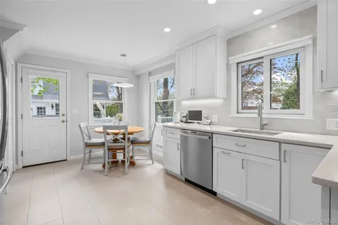 52 Wendt Avenue Larchmont NY 10538