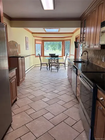 2669 Grayson Drive East Meadow NY 11554