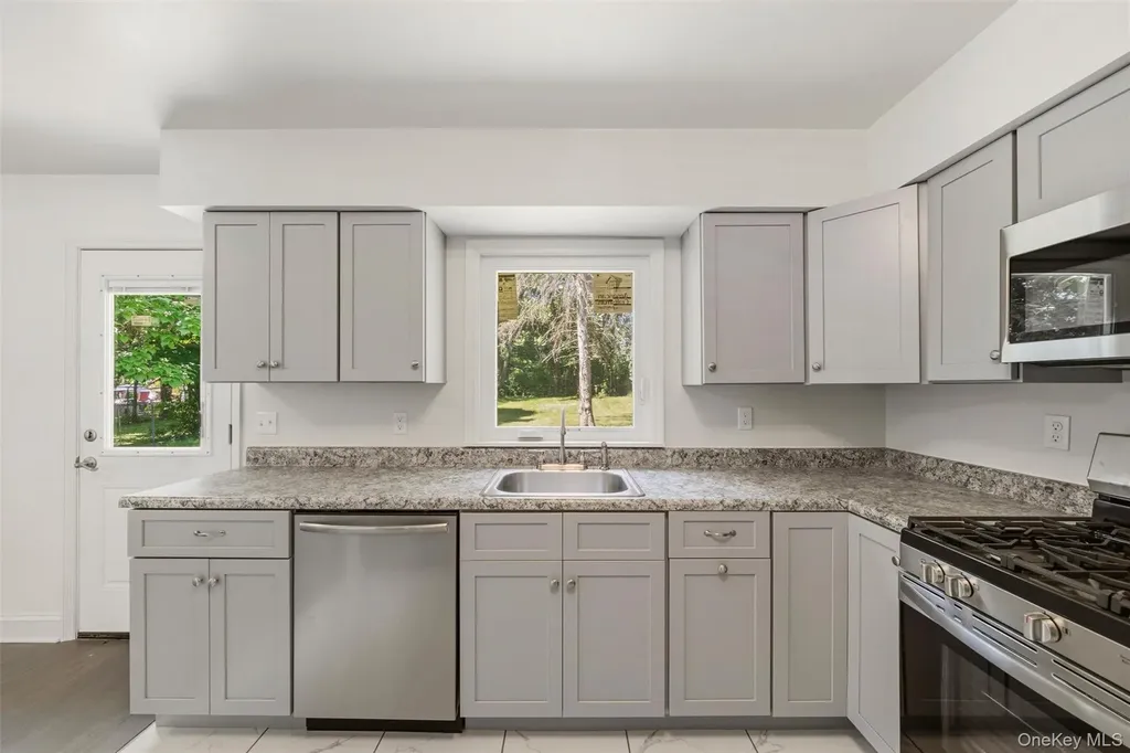 25 Ferrara Drive Middletown NY 10941