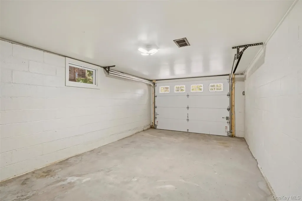 25 Ferrara Drive Middletown NY 10941