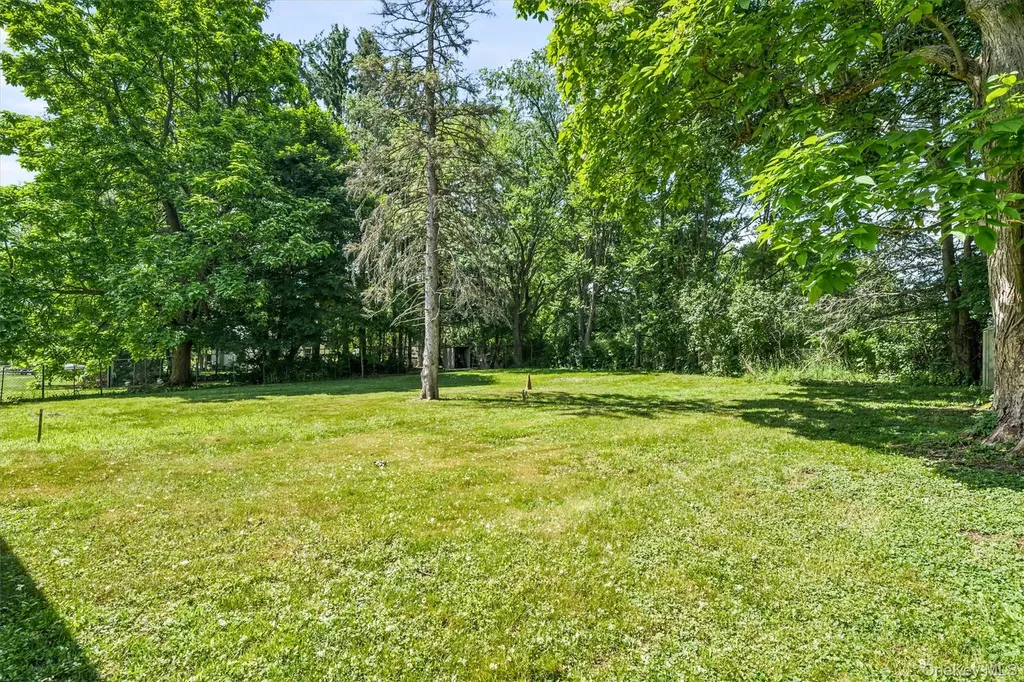 25 Ferrara Drive Middletown NY 10941