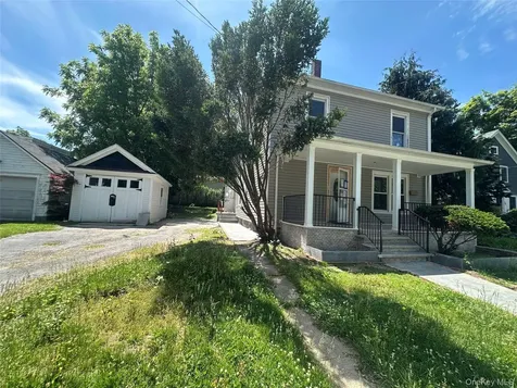 423 Hinman Place Mamaroneck NY 10543