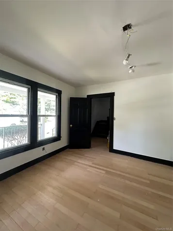 423 Hinman Place Mamaroneck NY 10543