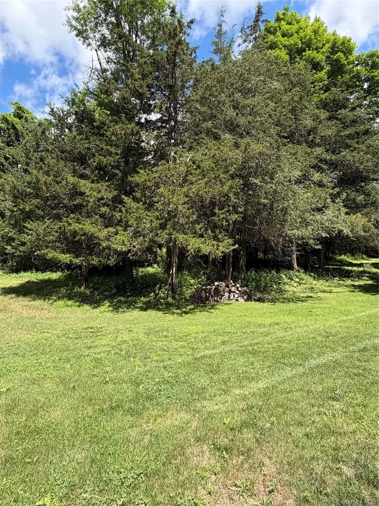RT-199 Pine Plains NY 12567