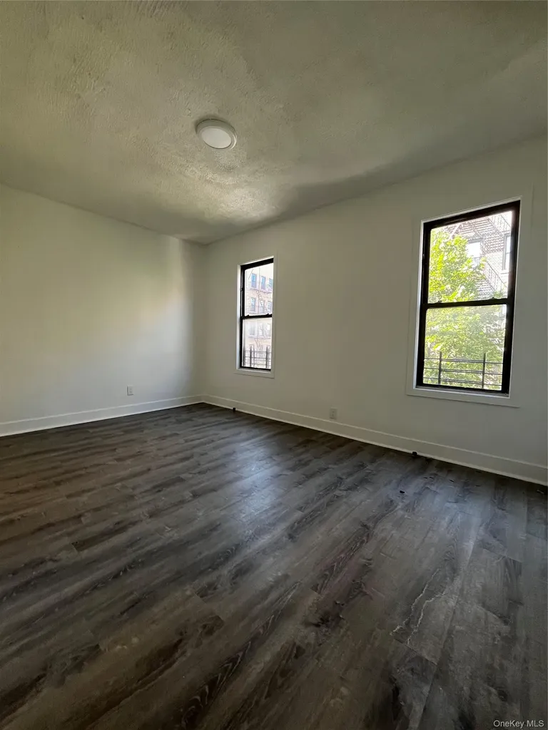3294 Hull Avenue Bronx NY 10467