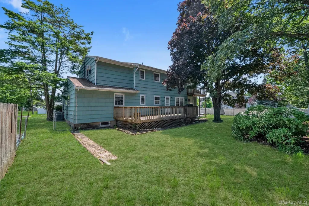 16 22nd Street Jericho NY 11753