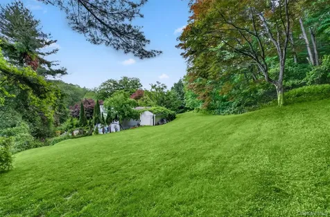 88 Pines Bridge Road Mount Kisco NY 10549