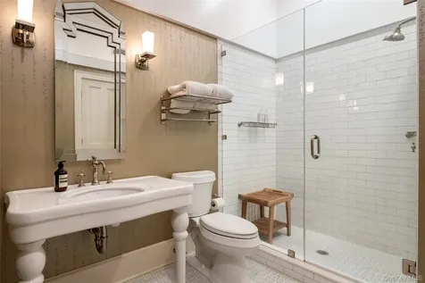 87 Hix Avenue Rye NY 10580