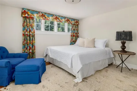 87 Hix Avenue Rye NY 10580