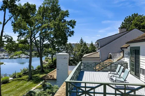 87 Hix Avenue Rye NY 10580