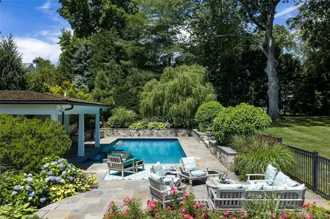 87 Hix Avenue Rye NY 10580