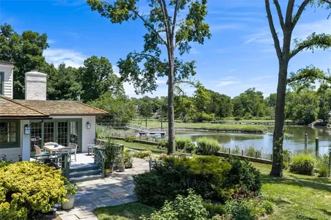 87 Hix Avenue Rye NY 10580