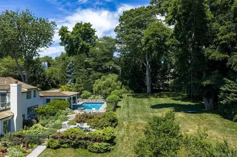 87 Hix Avenue Rye NY 10580